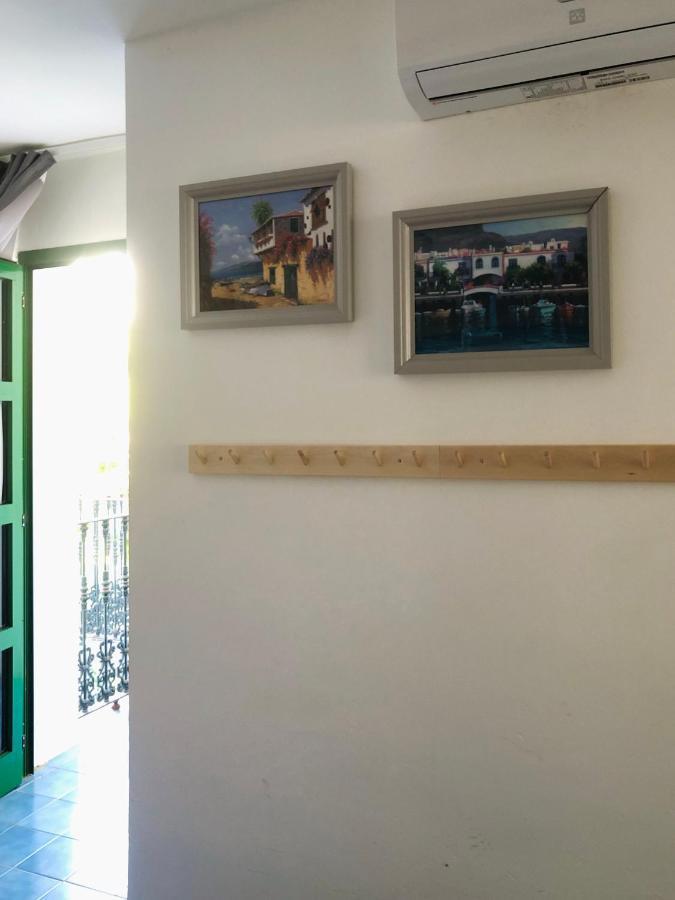 Puerto de Mogan: Little Venice Harbor Apartment with Rooftop Terrace Exterior photo